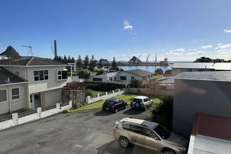 Photo of property in 4/80 Whiteley Street, Moturoa, New Plymouth, 4310