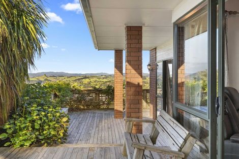 Photo of property in 118 Paparata Road, Bombay, 2675