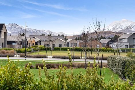 Photo of property in 42 Obelisk Street, Wanaka, 9305