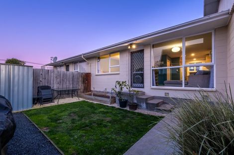 Photo of property in 2/97 Champion Street, Edgeware, Christchurch, 8013