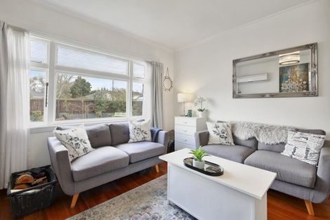 Photo of property in 102a West Belt, Rangiora, 7400