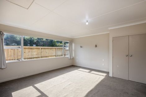 Photo of property in 235 Heta Road, Merrilands, New Plymouth, 4312