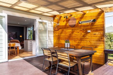 Photo of property in 31 Johnston Street, Featherston, 5710