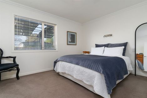 Photo of property in 2 Walnut Lane, Carterton, 5713