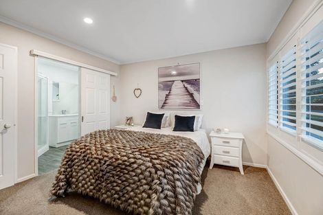 Photo of property in 27 Clansman Terrace, Gulf Harbour, Whangaparaoa, 0930