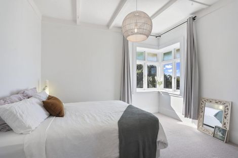 Photo of property in 2/55 Chislehurst Street, Henderson, Auckland, 0612