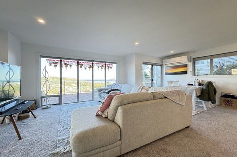 Photo of property in 165 Townsend Road, Miramar, Wellington, 6022