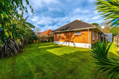 Photo of property in 51 Puhinui Road, Manukau, Auckland, 2104