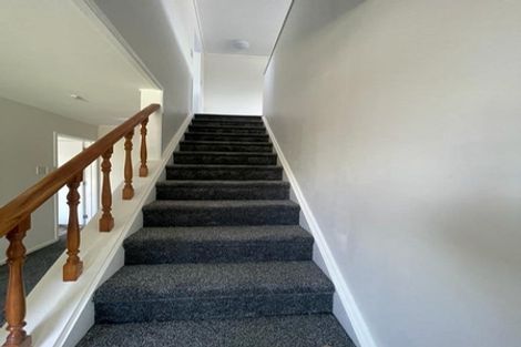 Photo of property in 1/41 College Road, Northcote, Auckland, 0627