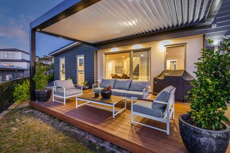 Photo of property in 64 Endeavour Drive, Whitby, Porirua, 5024