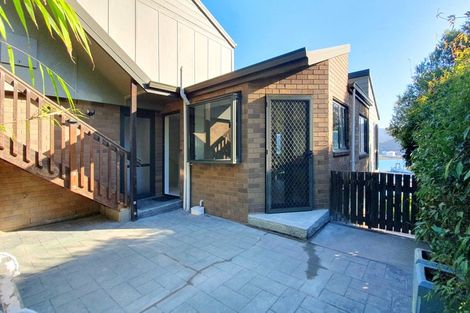 Photo of property in 27 Reserve Terrace, Lyttelton, 8082