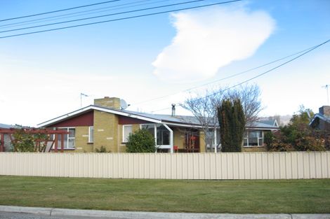 Photo of property in 11 Campbell Street, Alexandra, 9320