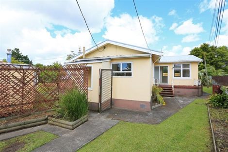 Photo of property in 147 Bruce Mclaren Road, Henderson, Auckland, 0612