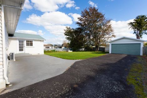 Photo of property in 4 Alma Street, Dannevirke, 4930