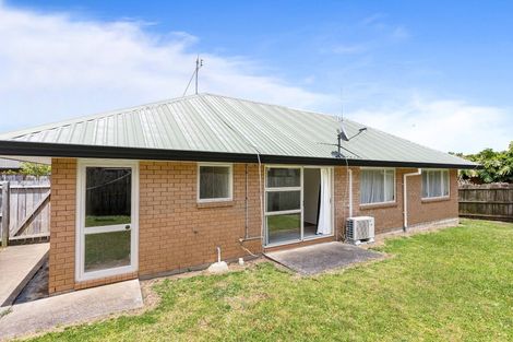 Photo of property in 2/44 Wai Iti Place, Clendon Park, Auckland, 2103