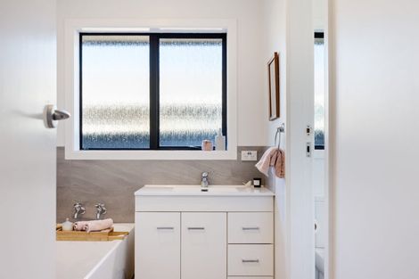 Photo of property in 23 Glenora Place, Hornby, Christchurch, 8042