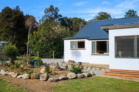 Photo of property in 53 Porika Road, Rotoroa, Murchison, 7077