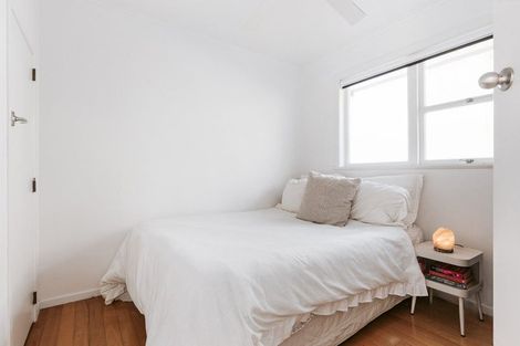 Photo of property in 1120b Papamoa Beach Road, Papamoa Beach, Papamoa, 3118