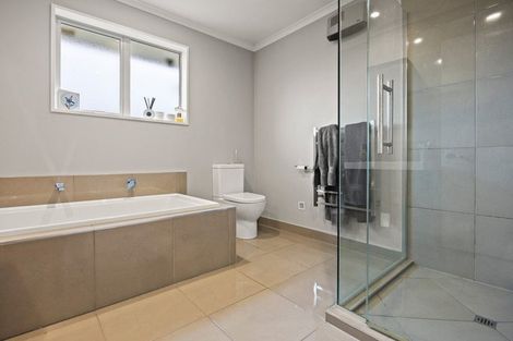 Photo of property in 20 Rue De La Mare, Parklands, Christchurch, 8083