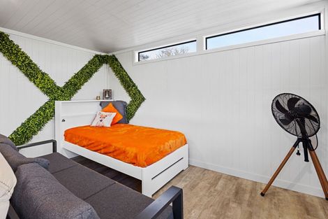 Photo of property in 19 Stanley Road, Stratford, 4394