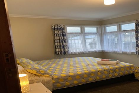 Photo of property in 1-3 Terrace Street, Roslyn, Palmerston North, 4414