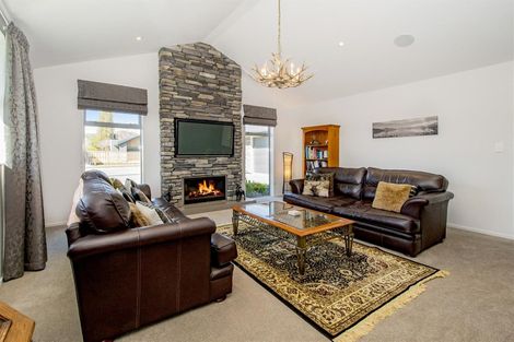 Photo of property in 20 Ardrossan Way, Tai Tapu, 7672