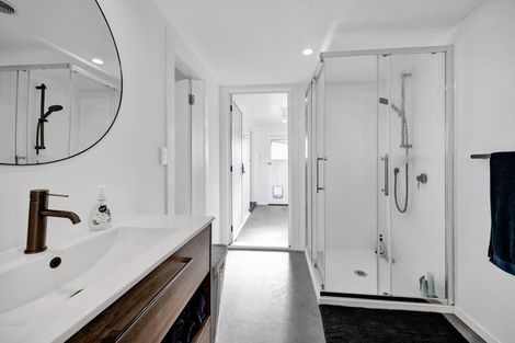 Photo of property in 207 Regan Street, Stratford, 4332