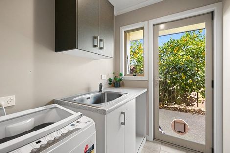 Photo of property in 6 Sovereign Place, Rototuna North, Hamilton, 3210