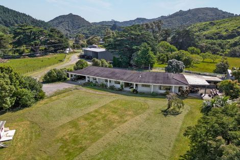 Photo of property in 5527 Masterton Castlepoint Road, Tinui, Masterton, 5889