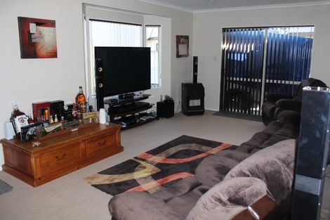 Photo of property in 40 Callum Brae Drive, Rototuna, Hamilton, 3210