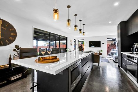 Photo of property in 15 Waitaha Place, Bell Block, New Plymouth, 4312