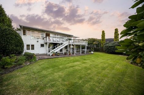 Photo of property in 237 Beach Road, Campbells Bay, Auckland, 0630