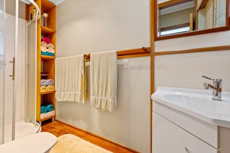 Photo of property in 24 Crownhill Street, Spotswood, New Plymouth, 4310