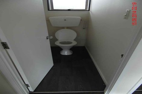 Photo of property in 1/65 Edmonton Road, Henderson, Auckland, 0612