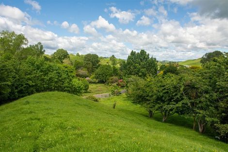 Photo of property in 1779 Ohura Road, Douglas, Stratford, 4392