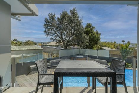 Photo of property in 1/8e The Esplanade, Whitianga, 3510