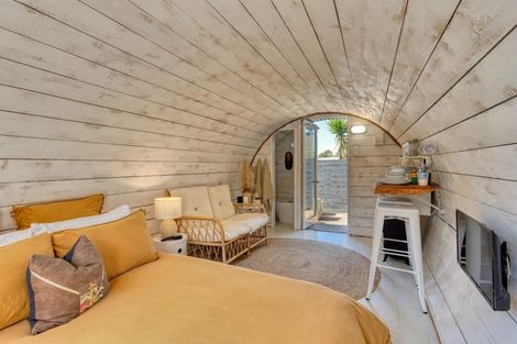 Photo of property in 26a Old Waipu Road, Mangawhai, 0505