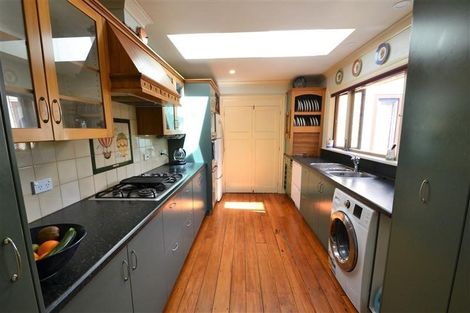 Photo of property in 104 Nile Street, Nelson, 7010