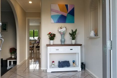 Photo of property in 4 Broman Place, Half Moon Bay, Auckland, 2012