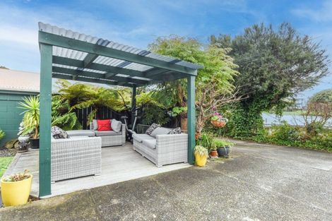 Photo of property in 50a Milton Terrace, Picton, 7220