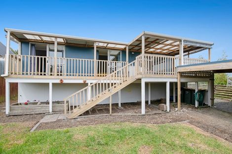 Photo of property in 2 Foster Crescent, Snells Beach, 0920