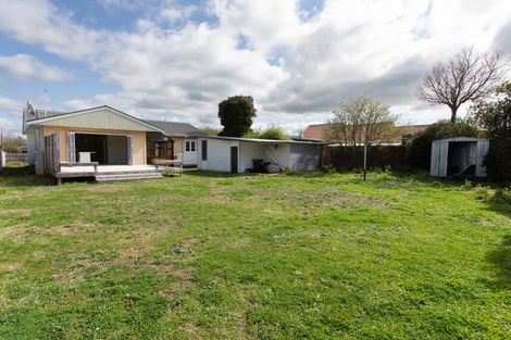 Photo of property in 69 Barraud Street, Dannevirke, 4930