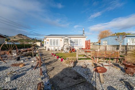 Photo of property in 20 Roseness Street, Palmerston, 9430