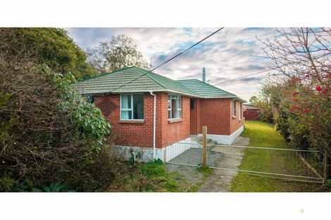 Photo of property in 58 Timaru Road, Waimate, 7924