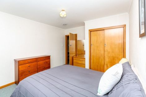 Photo of property in 37b Breakwater Road, Moturoa, New Plymouth, 4310