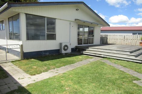 Photo of property in 55 Puriri Crescent, Edgecumbe, 3120
