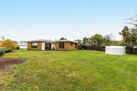 Photo of property in 18 Dunn Street, Egmont Village, 4372