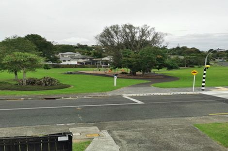 Photo of property in 14 Annison Avenue, Glen Eden, Auckland, 0602