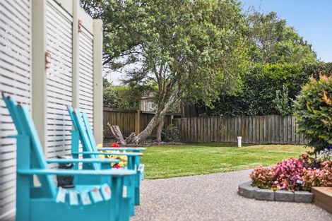 Photo of property in 6 Vintners Close, Huapai, Kumeu, 0810