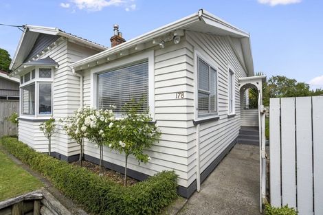 Photo of property in 178 Carrington Street, Lower Vogeltown, New Plymouth, 4310